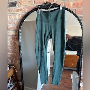 outdoor voices leggings